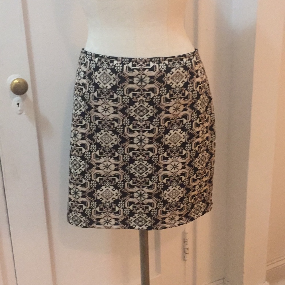 Xhilaration XXL Patterned Skirt Stretch